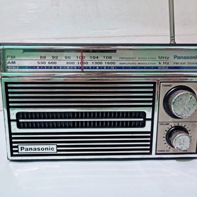 Radio Jadul Panasonic RF 5250 FM bekas