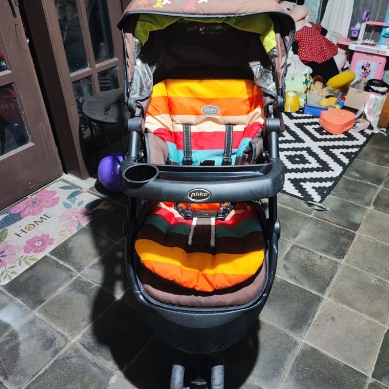 Stroller bayi Pliko Milano