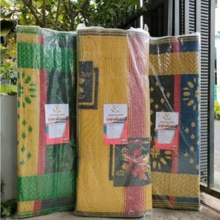 Tikar Plastik Swalow Ukuran 4 X 3 Cm Tebal , Tikar Piknik , Tikar Piknik, Tikar Ruang Tamu
