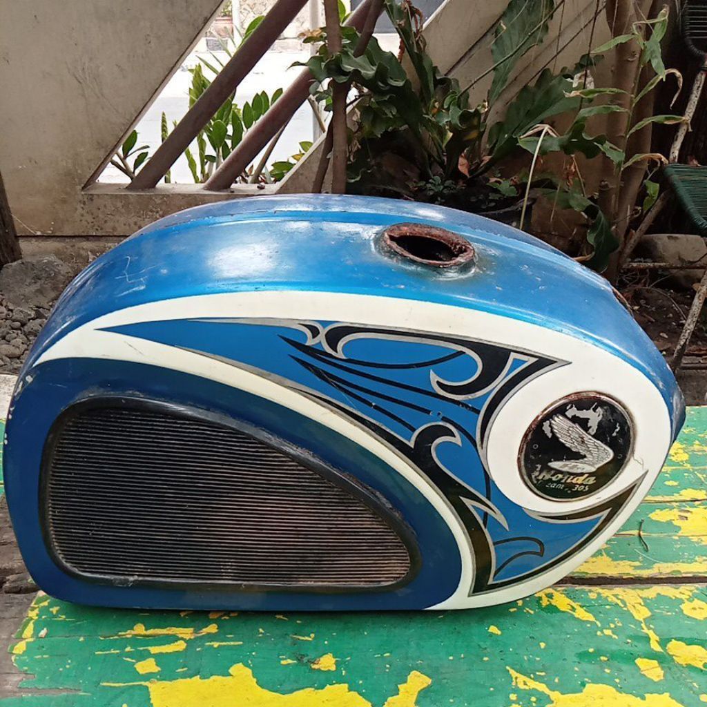 Tangki Bensin Motor Honda CB Dream 305