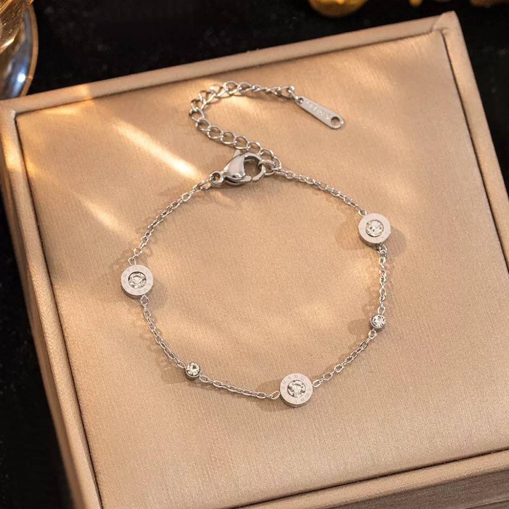 Gelang baja titanium berlian kecil anti karat