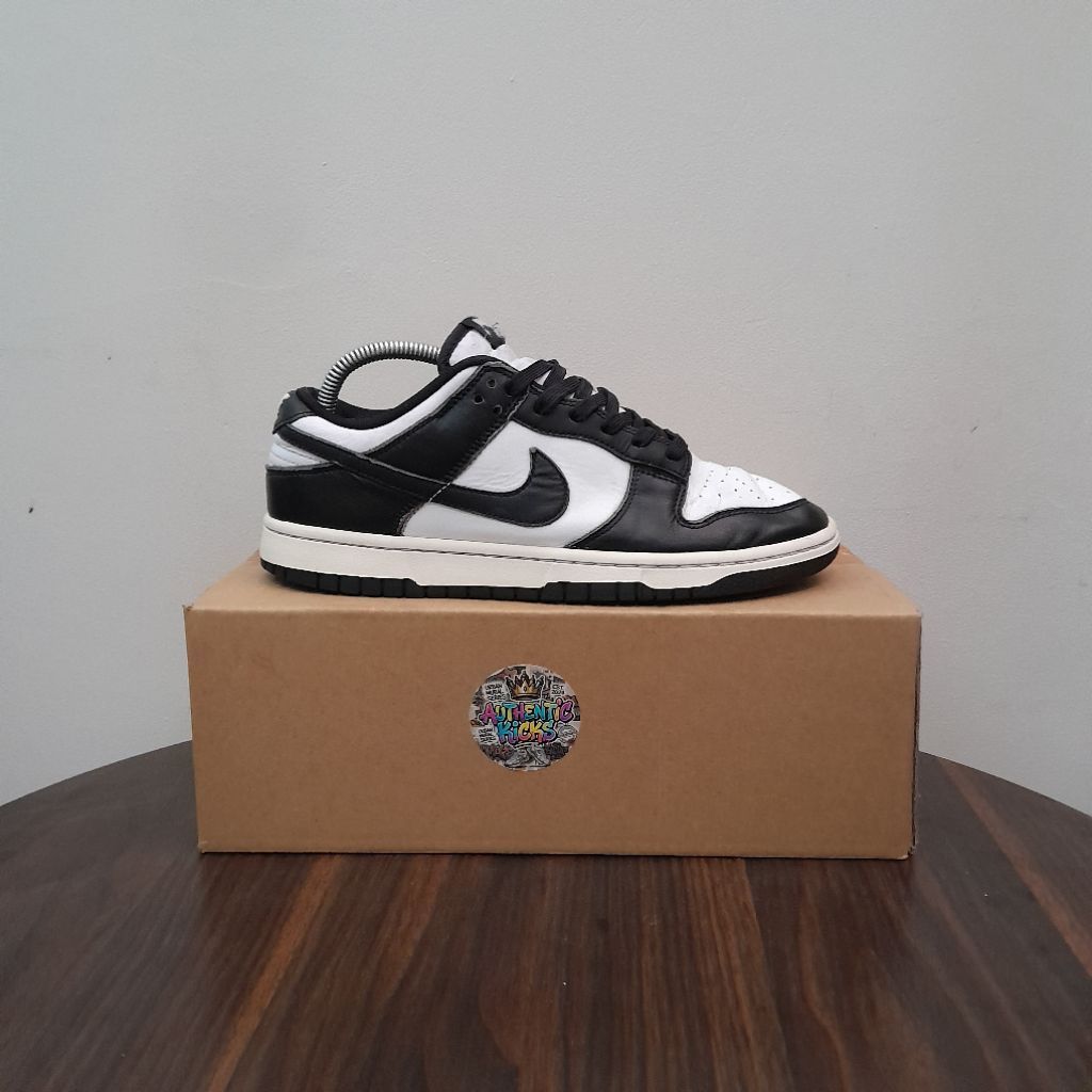 Sepatu Second Casual Nike Dunk Low Black White Size 40 - 45