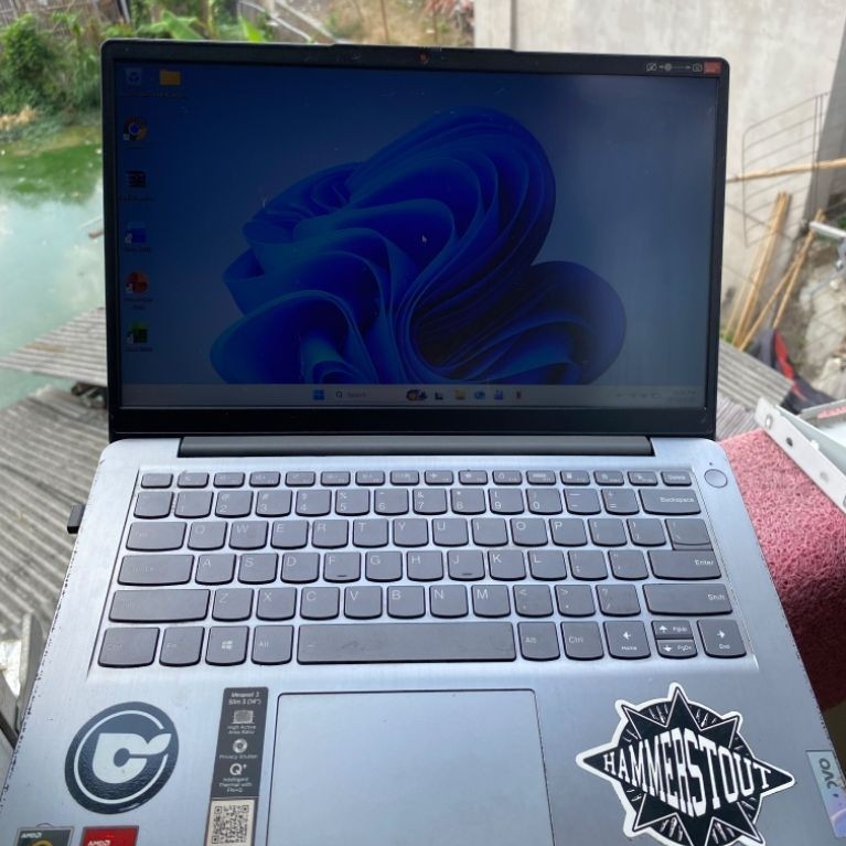 Lenovo Ideapad slim 3 ryzen 3 5300u
