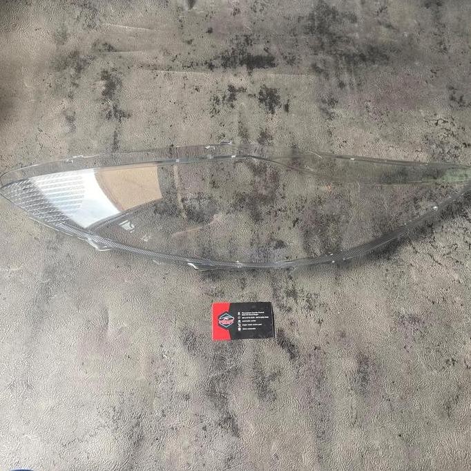 Kaca Mika Lampu Depan Headlamp Ford Fiesta 2009 - 2012