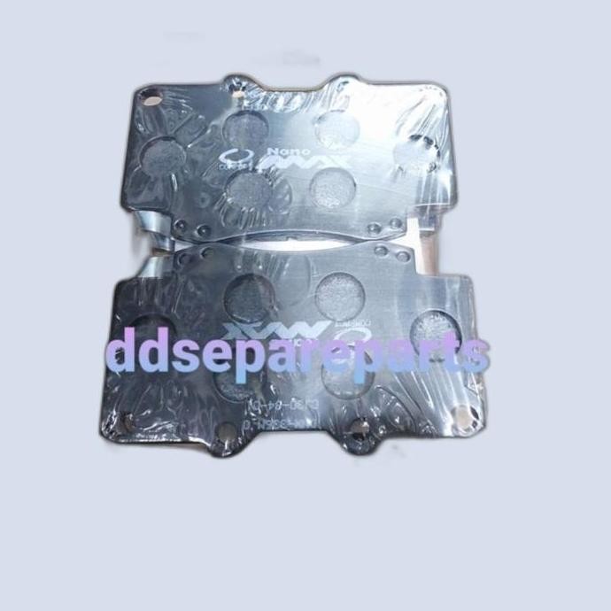 ,,,,,,,] Kampas Rem Depan Brakepad Land Cruiser LandCruiser LC VX80 VX85