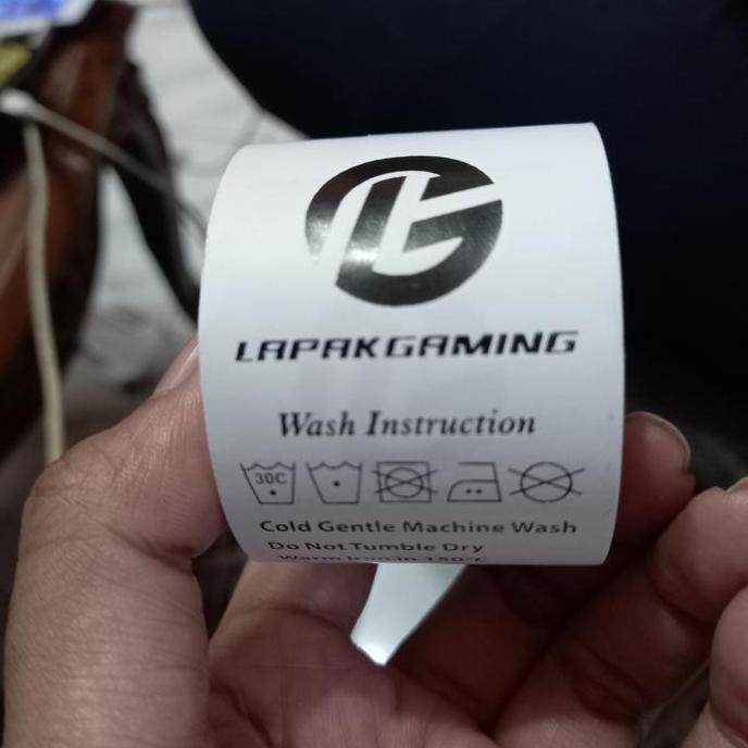 LABEL TAFETA LAUNDRY