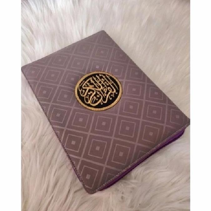 

AlQuran terjemah tajwid Edisi Sultan Soft HJ