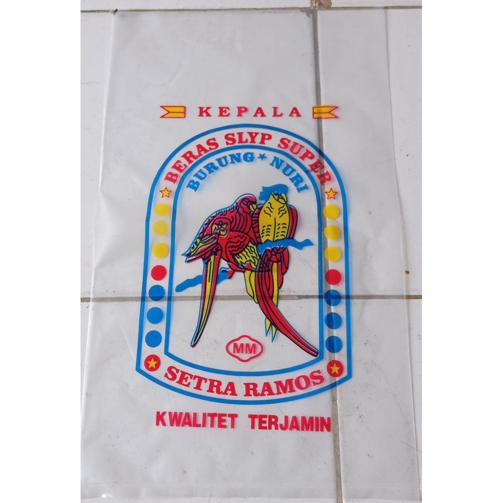 

LS kemasan beras 5 kg merk burung nuri