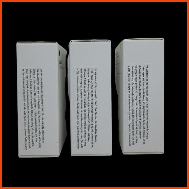 READY TRAVEL ADAPTOR/ADAPTER IPHONE USB-C 20W GARANSI TAM TERBARU