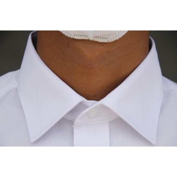 Kemeja Pria Lengan Panjang Arrow 03A Reguler Putih Polos