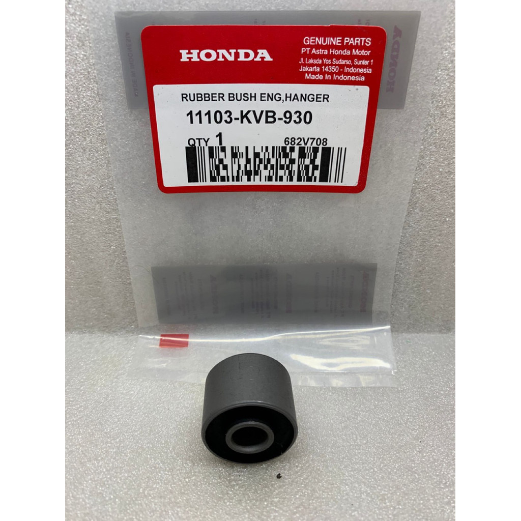 HARGA SATUAN Bos bosh fork swing arm Pendek HONDA Beat-Beat fi-Vario-Scoopy-Spacy 11103-KVB-930 Orig