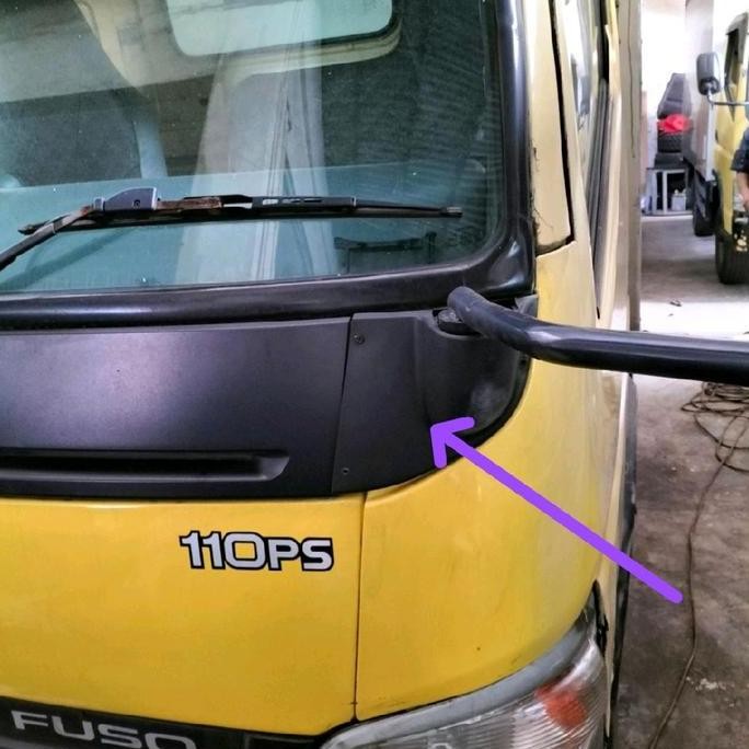 cover spion Mitsubishi canter