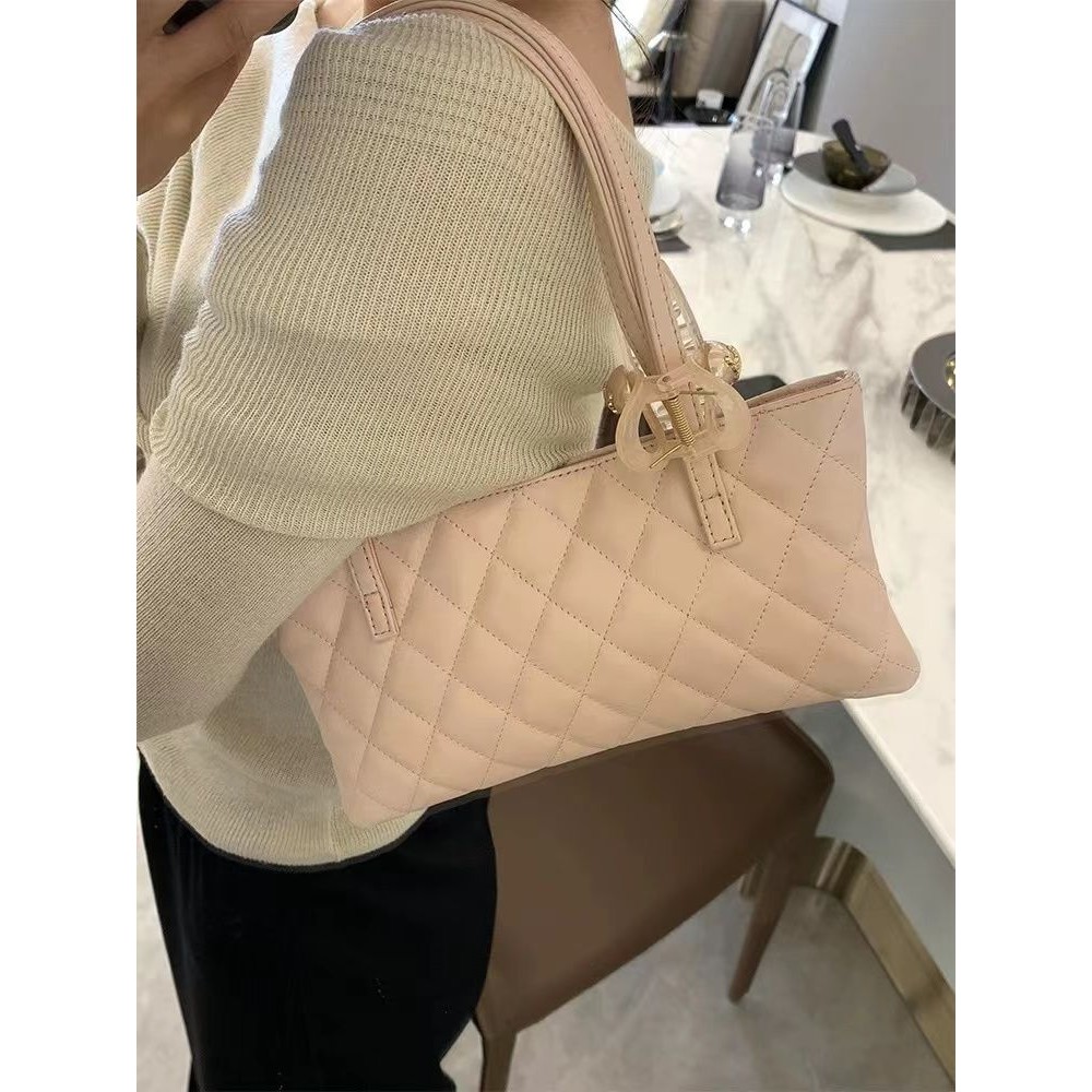 Tas Wanita Kecil Gaya Chanel Tas Tangan Baru Mewah Bordir Quilted Tas Bahu Tunggal Tas Tote Kecil