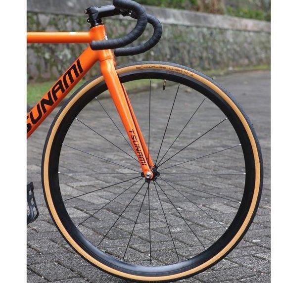 Promo Ban Luar Schwalbe Lugano 2 Size 700 x 25C COD