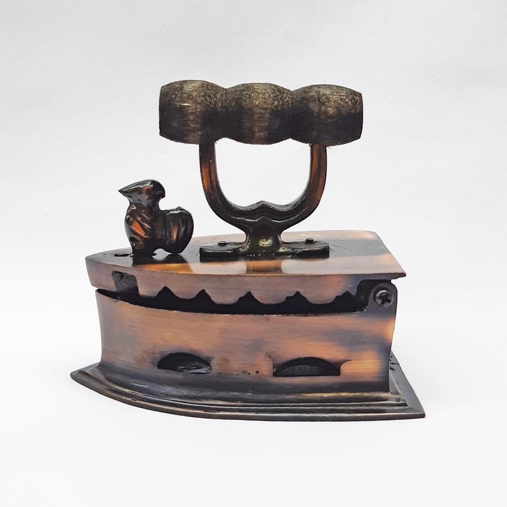 Miniatur Seterika Arang Ayam Jago Kuno S Antik - Setrika Kuningan - MK Aluminium