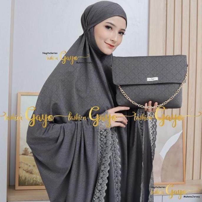 MukenaGAYO, Mukena Dewasa Bahan Jersey Jaguard Jumbo Renda Mewah Menutup Dagu Tertutup NagitaSeries 