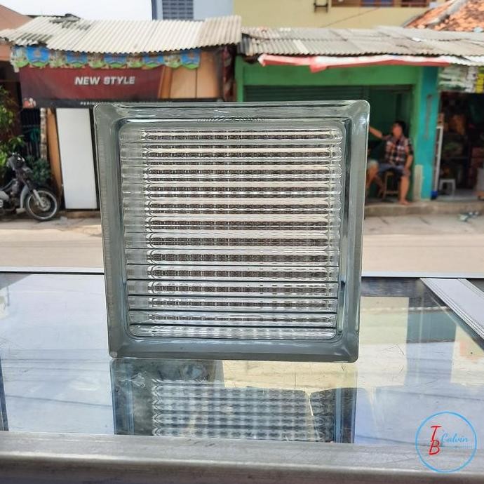 GLASSBLOCK MULIA / Glass block motif per dus (GOJEK)