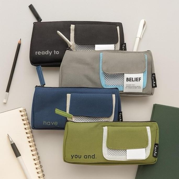 

Scoop Tempat Pensil Kain Belief 41356500