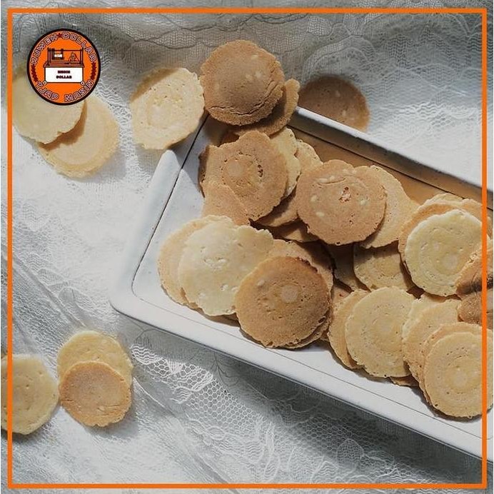 (Good) Kuweh Dollar Tjap Masin Large - Jajanan Khas Surabaya