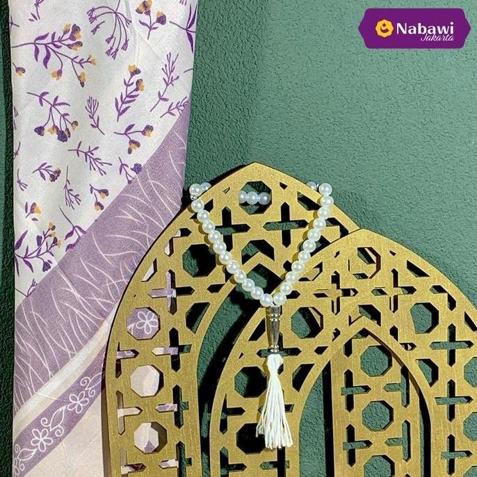 (Good) Hampers Jilbab Segiempat Motif Souvenir Oleh Oleh Haji dan Umroh Free Kartu Ucapan Azalia Sou