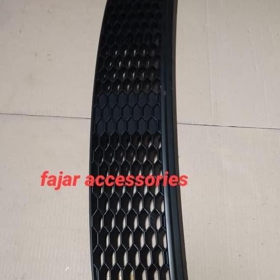 Grill suzuki Swift GT2 Ori