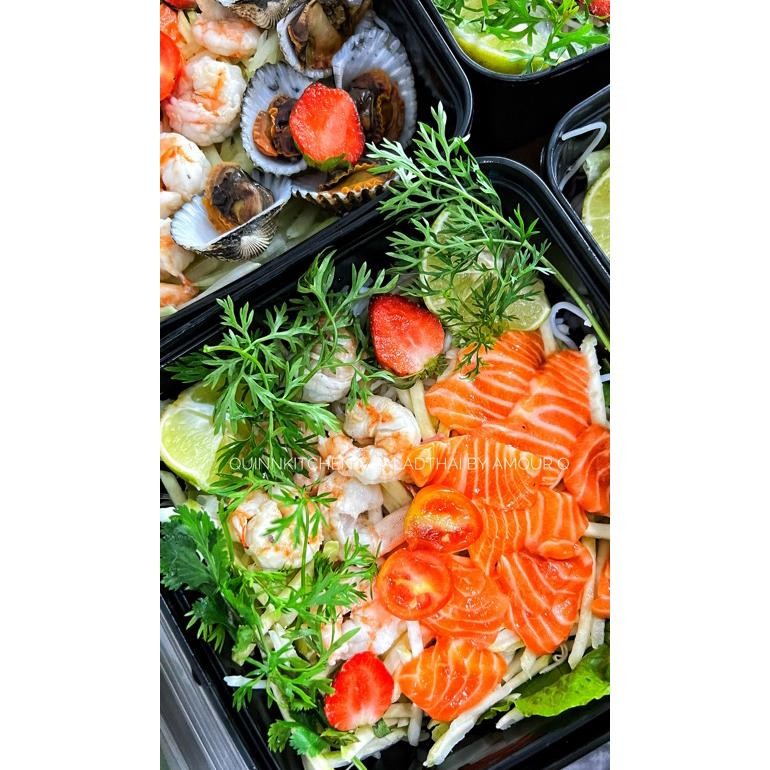 Salad Thailand KOMPLIT (Salmon salmon udang udang) QUINN KITCHEN