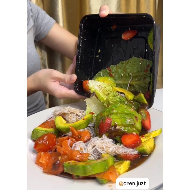 

Salmon XTRA Salmon Alpukat By Quinnkitchen