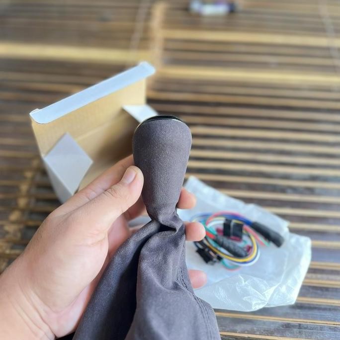 Shift knob BMW M5/M3 SMG pemakaian BMW E46,E39,E60,E90