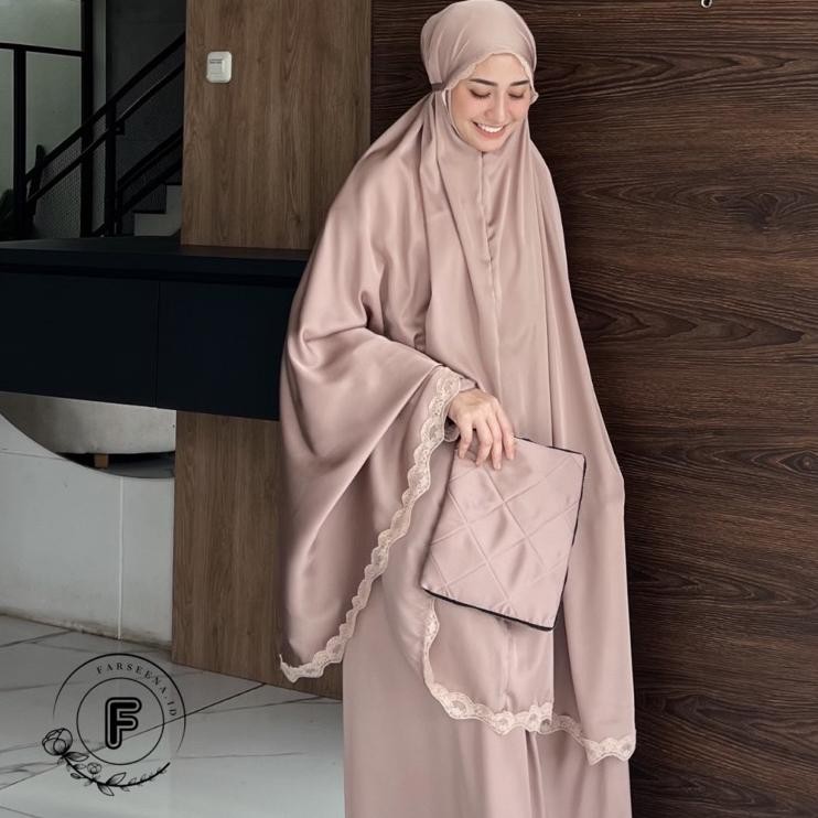 Mukena 2In1 Farseena Silk Renda Sajadah Tas Hampers Box Seserahan By Farseena.Id