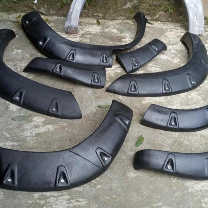 Over fender Nissan Xtrail T30 model baut variasi