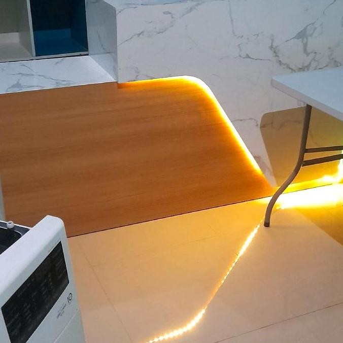 meja kasir loundry/meja kasir toko/meja kasir hpl Furniture Minimalis