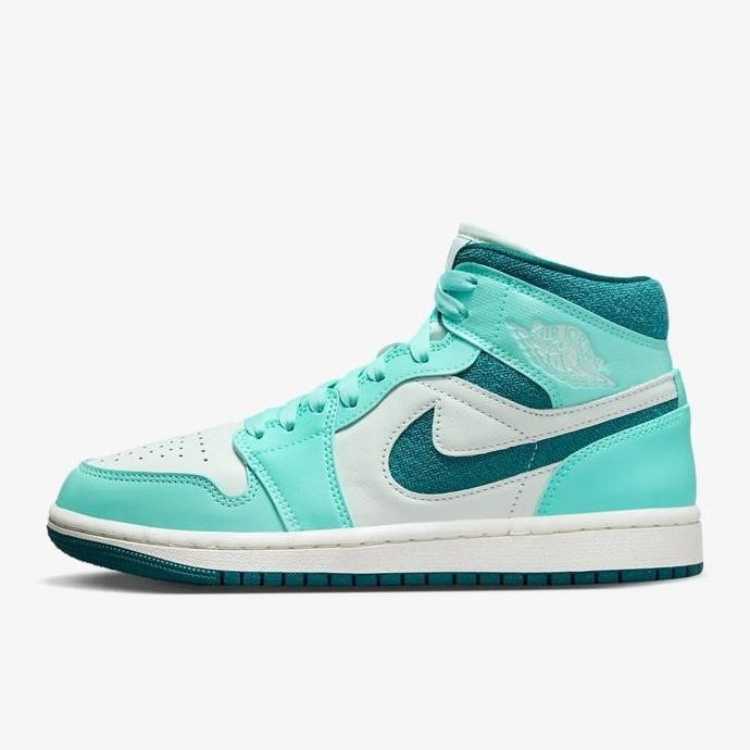 Sepatu Wanita Nike Air Jordan 1 Mid Bleached Turquoise Dz3745-300