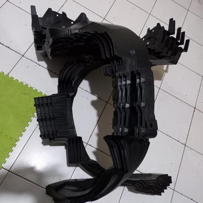 Liner Fender Rush Terios 2018 Up Original.