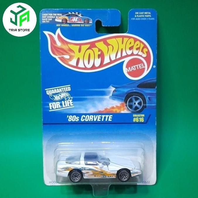 Hotwheels 80s corvette white open hood