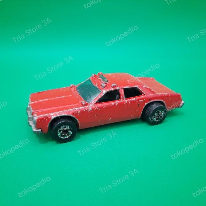 Hotwheels Fire Chief red vintage made in hongkong Loose