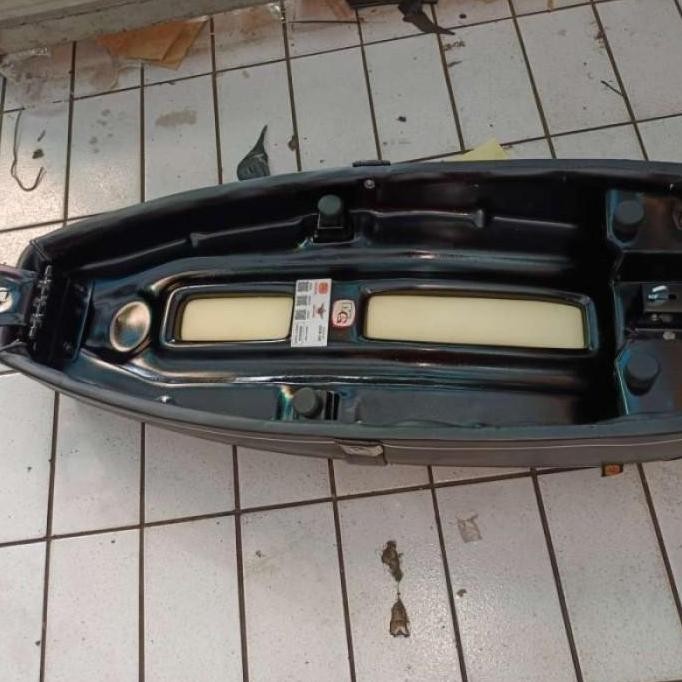 jok vespa excel 200 set kunci ori mg