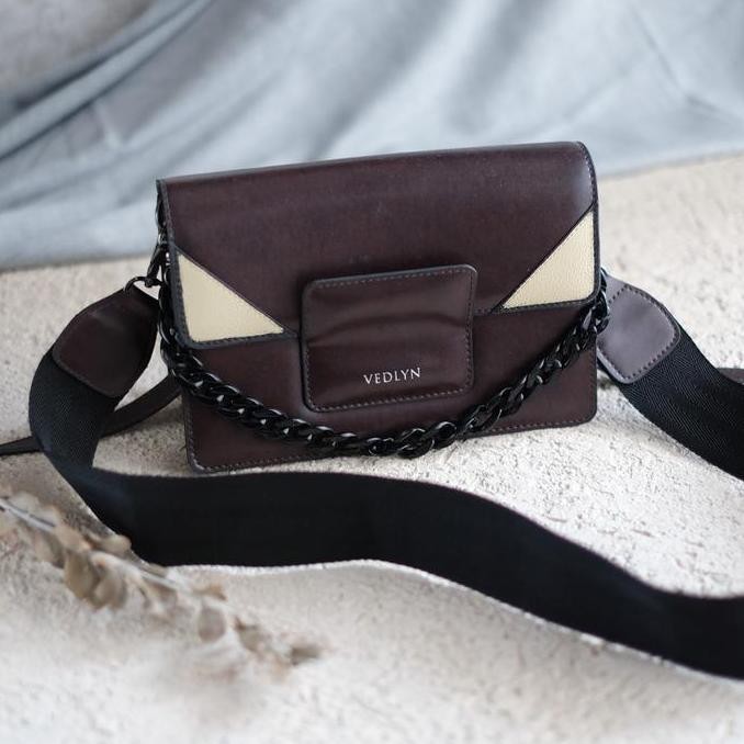 By.Vedlyn MANDY tas selempang wanita terbaru free tali rantai pendek