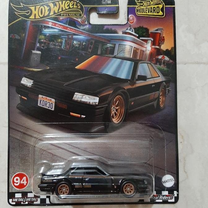 hotwheels nissan skyline rs kdr30 boulevard