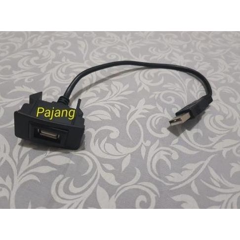 Promo Colokan Usb Untuk Mobil Honda Brio / Jazz /Civic /Accord / Crv / Freed Cod