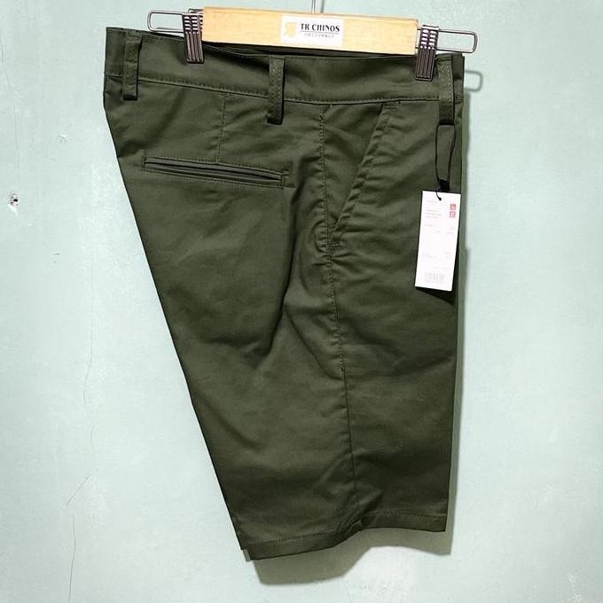 Promo Celana chinos uniqlo pendek distro//uniqlo celana pendek chinos pria//celana uniqlo pendek chi