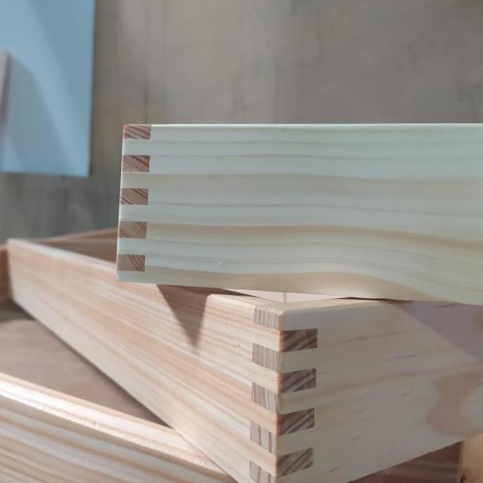 rak Hotwheels isi 50 full kayu cover acrylic - rak Hot Wheels