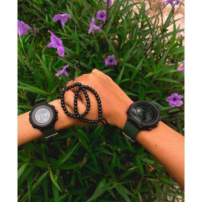 Watch- Jam Tangan Skymax 1810 Rubber Anti Air Free Box + Gelang