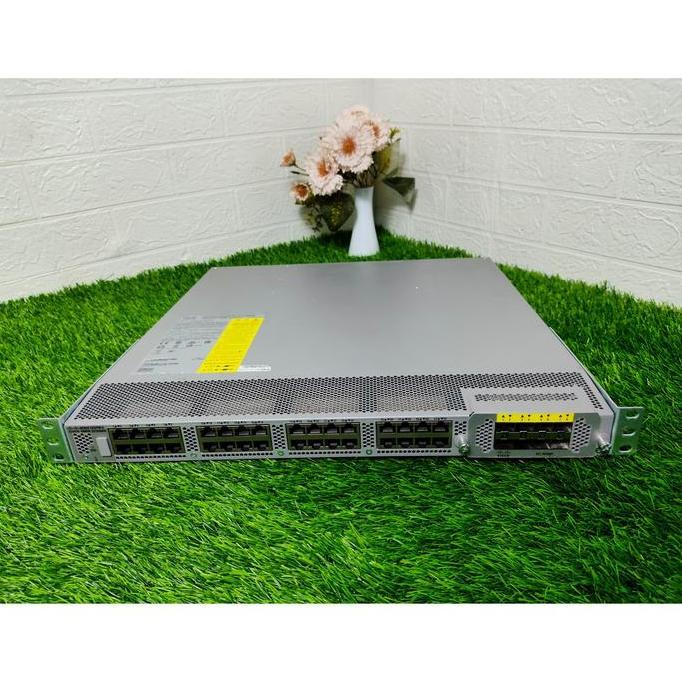 Cisco Nexus 2000 Series N2K-C2232TM-E-10GE Nexus 2232TM-E Fabric Extender 32Port Gigabit dengan Modu