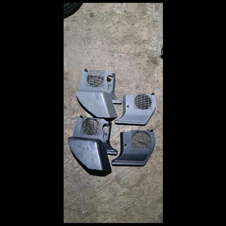 TERLARIS COVER SPEAKER DEPAN BMW E36 
