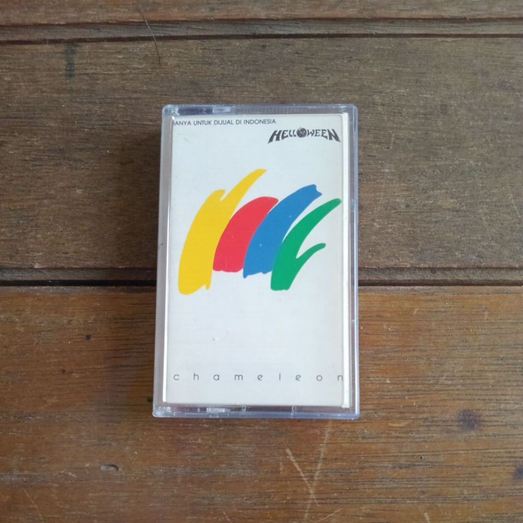 Kaset Helloween Chameleon/1993 helloween ltd