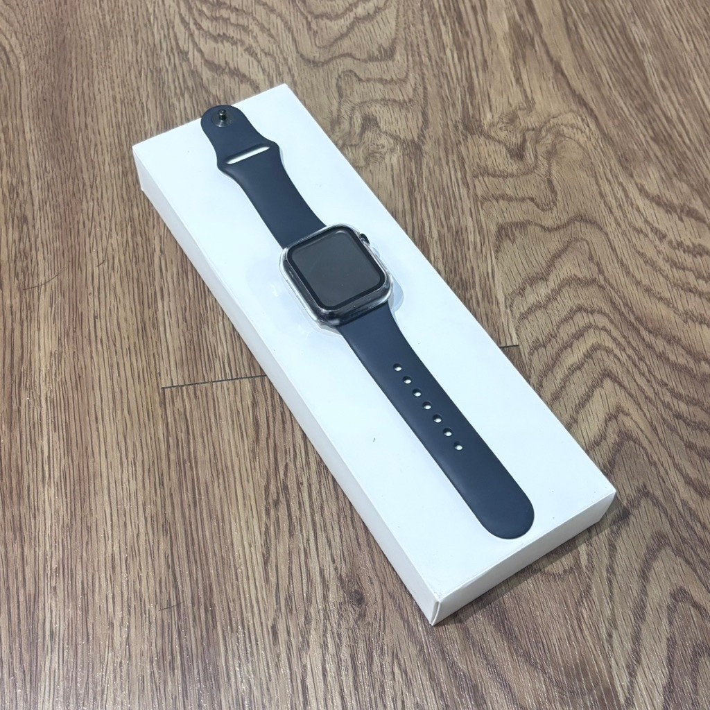 Preloved Second Apple Watch SE Gen 2 Midnight Alumunium Smartwatch