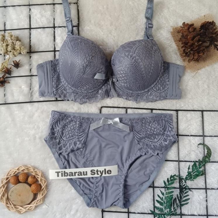 Bra Set Bh + Cd Berkawat Ys21 Cd Kombinasi Polos Renda