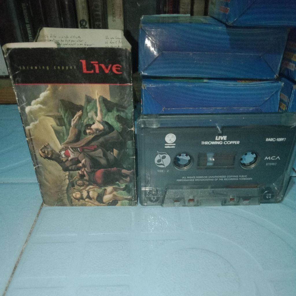 Kaset Pita LIVE - Throwing Copper