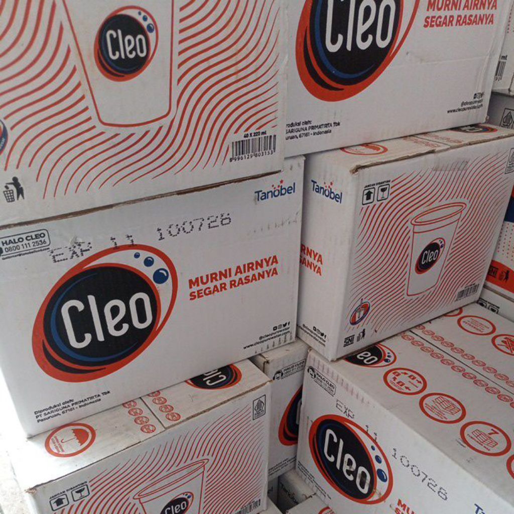 Instan Lamongan 1Dus (40 Cup) Air Mineral Gelas Cleo 220ml - Murni, Ringan, dan Segar