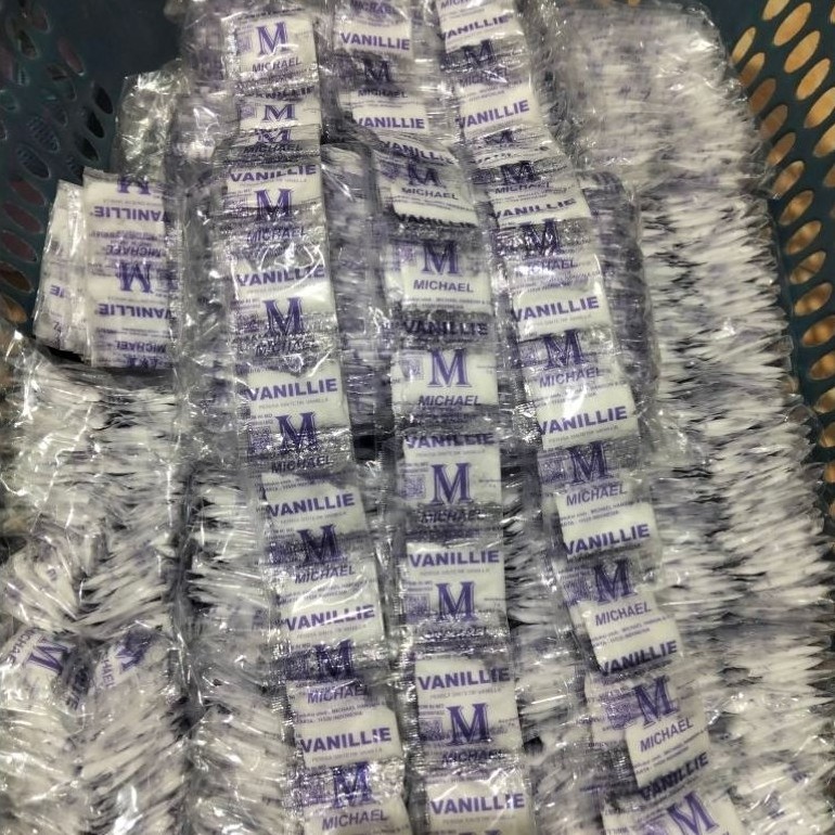 100pcs Vanili Bubuk Sachet Merk M kemasan 2gr persachet/Vanili Bubuk/Vanili Sachet/Vanillie